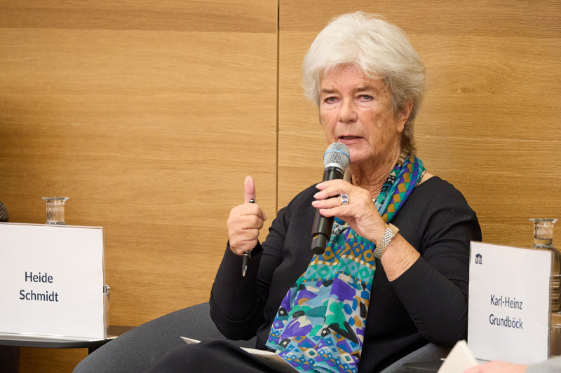 Podiumsdiskussion. Dritte Nationalratspräsidentin a. D. Heide Schmidt