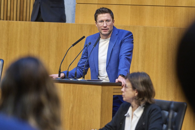 Am Rednerpult Nationalratsabgeordneter David Stögmüller (GRÜNE)