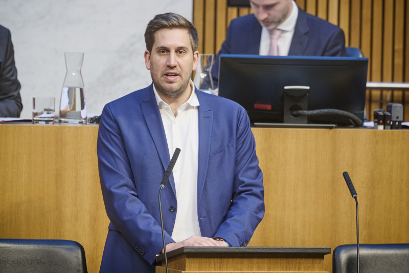 Am Rednerpult Staatssekretär Alexander Pröll (ÖVP)