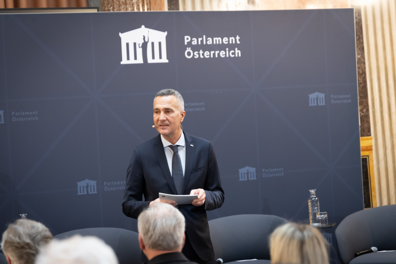 Begrüßung Sprecher der Parlamentsdirektion Karl-Heinz Grundböck