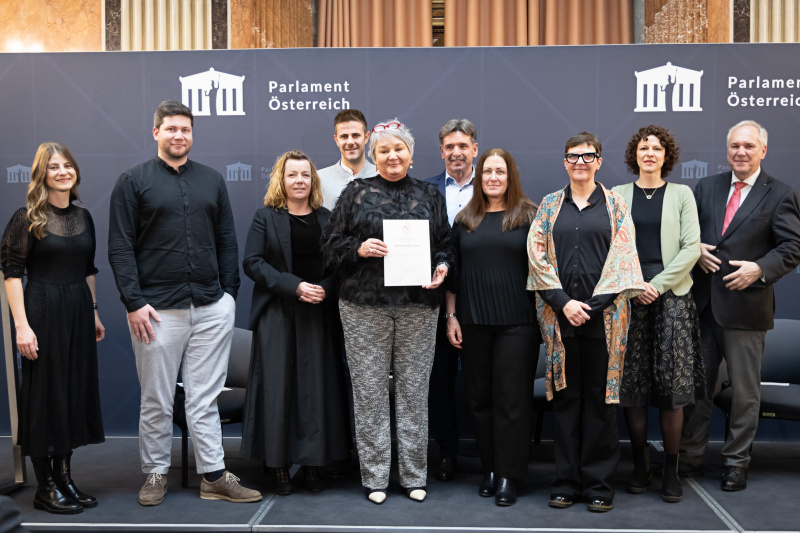 Gruppenfoto Regionsmanagement Osttirol mit Nationalratspräsident Walter Rosenkranz (FPÖ) (rechts)