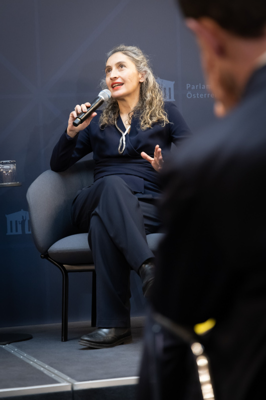 Podiumsgespräch mit Preisträgerinnen und Preisträgern. Universitätsprofessorin für Politik & Geschlecht, Diversität & Gleichheit Zoe Lefkofridi