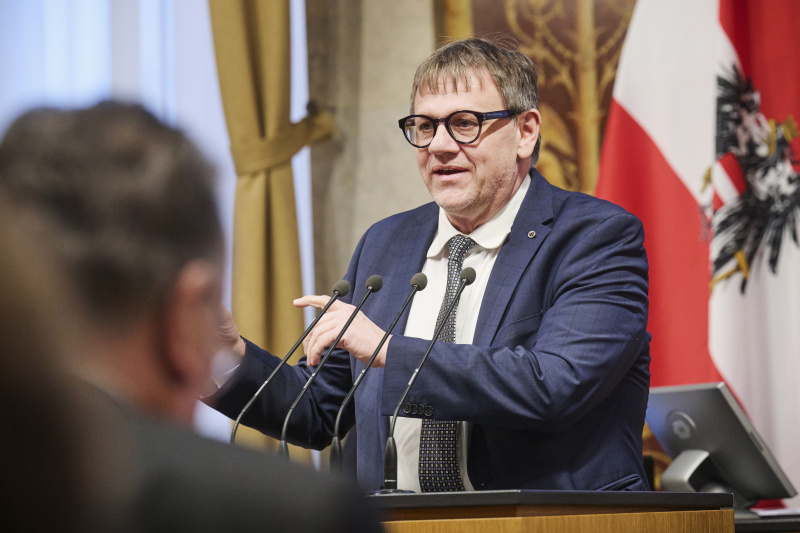 Am Rednerpult Bundesrat Christoph Thoma (ÖVP)