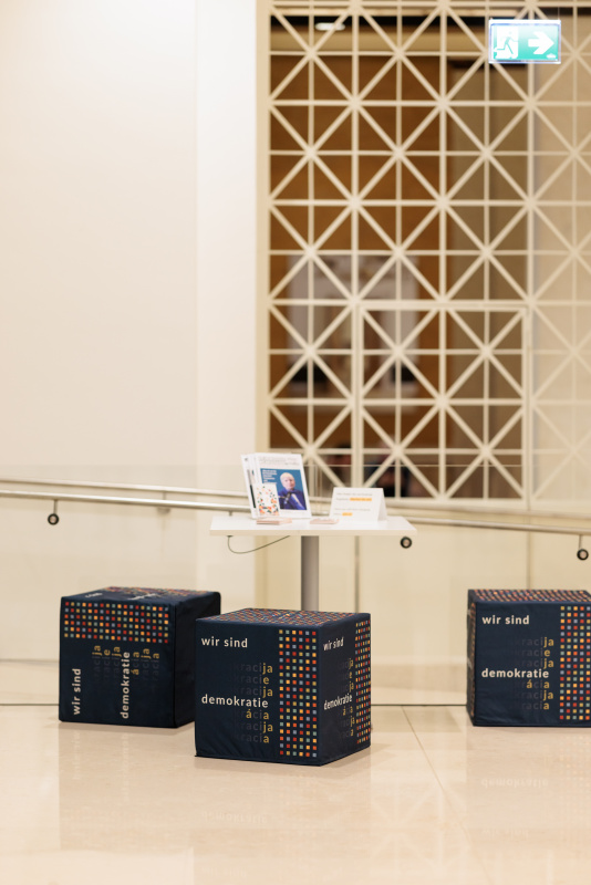 Ausstellung in der Agora