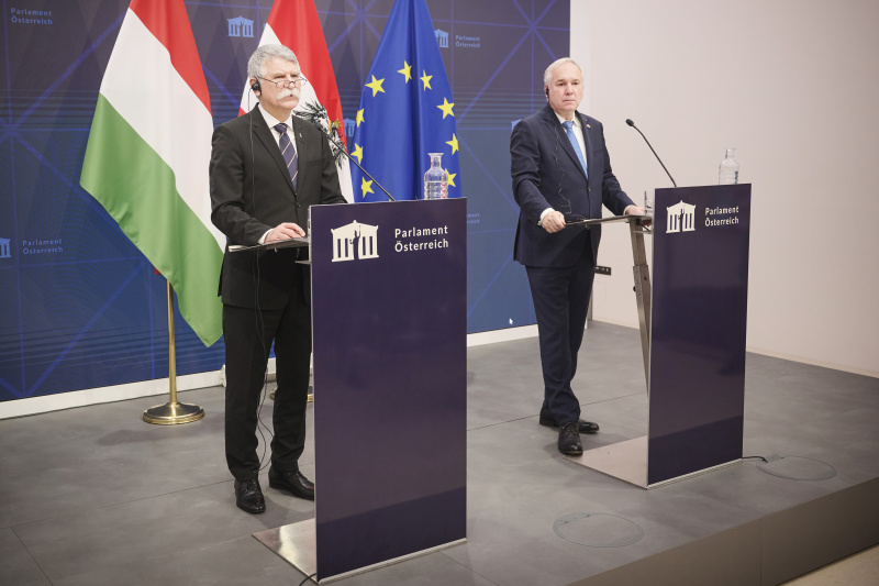 Pressekonferenz. Von links: Präsident der ungarischen Nationalversammlung László Kövér, Nationalratspräsident Walter Rosenkranz (FPÖ)