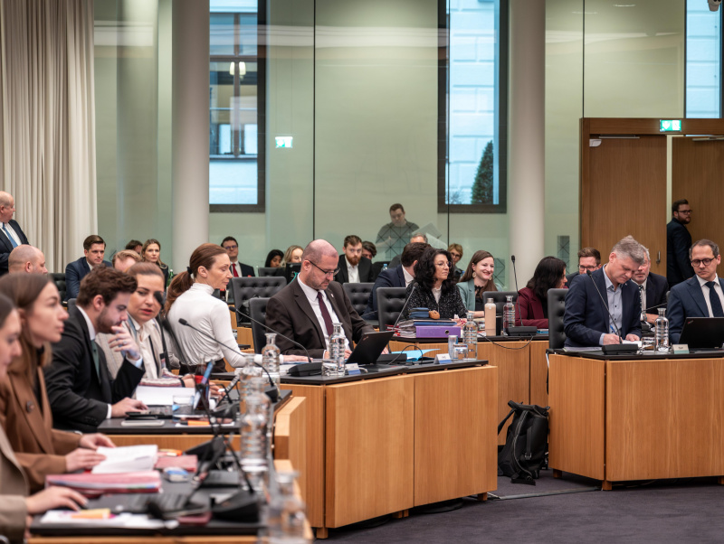 Blick in das Ausschusslokal für parlamentarische Untersuchungsausschüsse