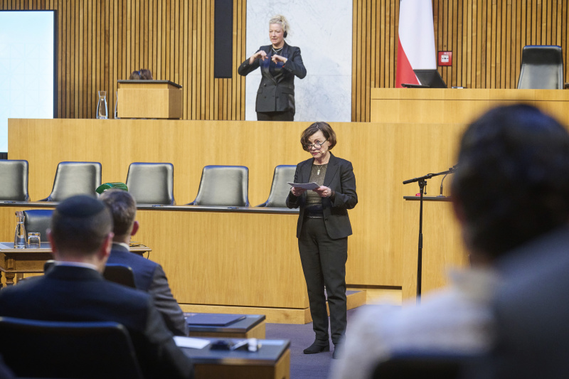 Moderation Journalistin Renata Schmidtkunz