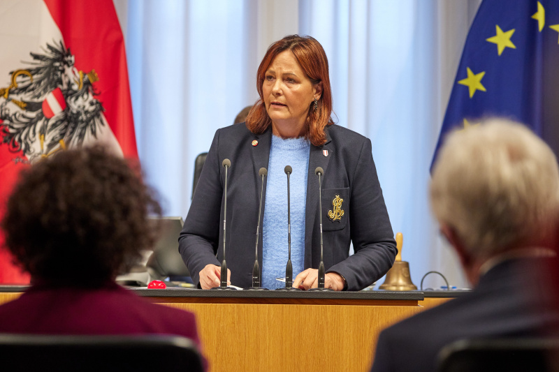 Am Rednerpult: Bundesrätin Sandra Jäckel (FPÖ)