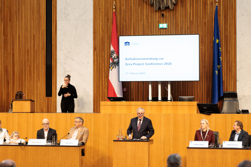 Nationalratspräsident Walter Rosenkranz bei den Begrüßungsworten
