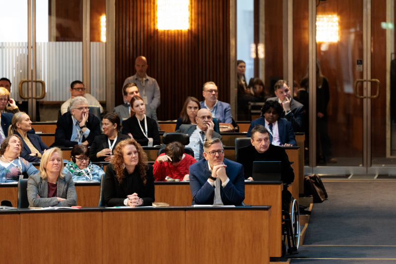 Veranstaltungsteilnehmerinnen und -teilnehmer