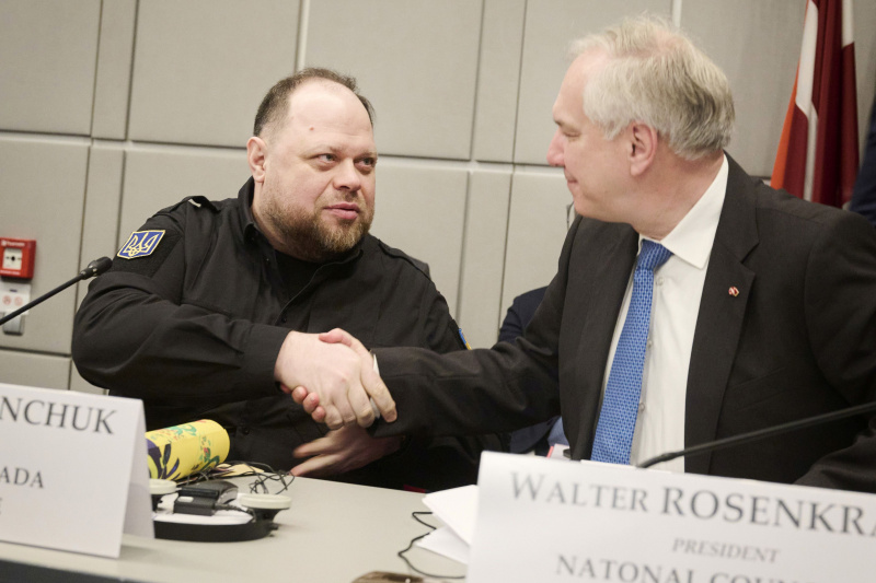 Von links: Präsident der Werchowna Rada der Ukraine Ruslan Stefantschuk, Nationalratspräsident Walter Rosenkranz (FPÖ)