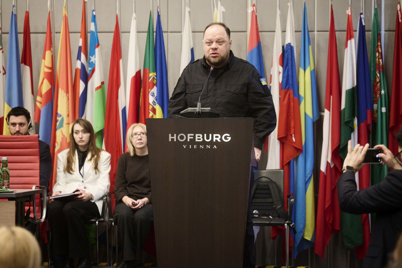 Am Rednerpult: Präsident der Werchowna Rada der Ukraine Ruslan Stefantschuk