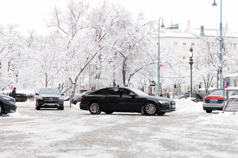 Eintreffen der Ukrainischen Delgetaion