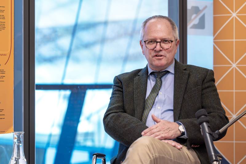 Hon.-Prof. Franz Sturm im Interview