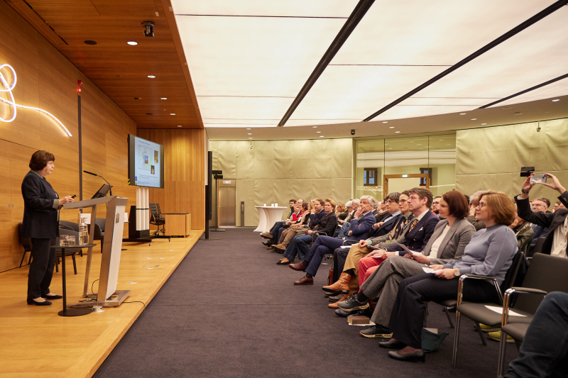 Einführungsvortrag Brigitte Mazohl - Universität Innsbruck