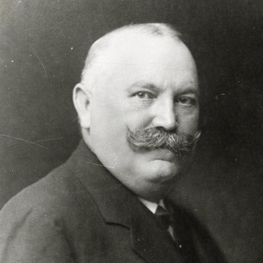 Portraitfoto von Johann Pölzer