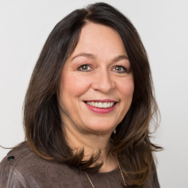 Portraitfoto von Elisabeth Mattersberger