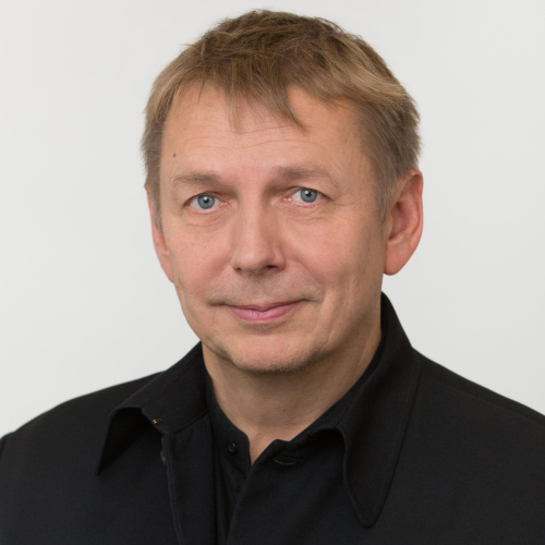 Portrait of Mag. Dr. Wolfgang Zinggl