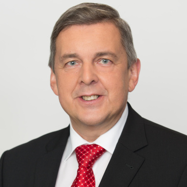 Portraitfoto von Konrad Antoni