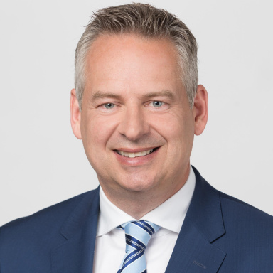 Portraitfoto von Jürgen Schabhüttl