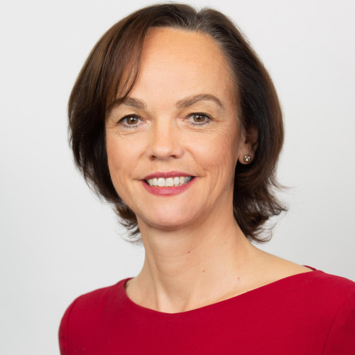 Portrait of Mag. Dr. Sonja Hammerschmid