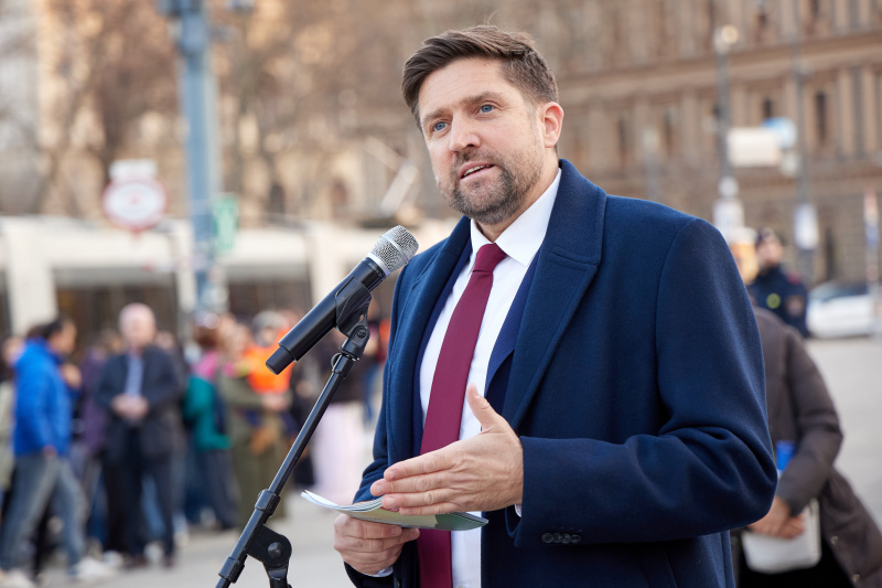 Moderation Protokollchef und Vorstand der Abteilung Repräsentationswesen Thomas Saurer