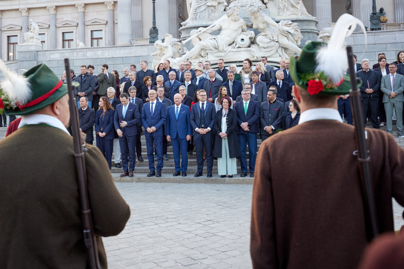 Blick Richtung Veranstaltungsteilnehmerinnen und -teilnehmer