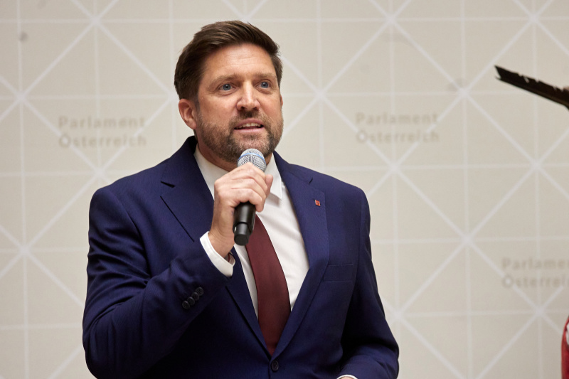 Moderation Protokollchef und Vorstand der Abteilung Repräsentationswesen Thomas Saurer