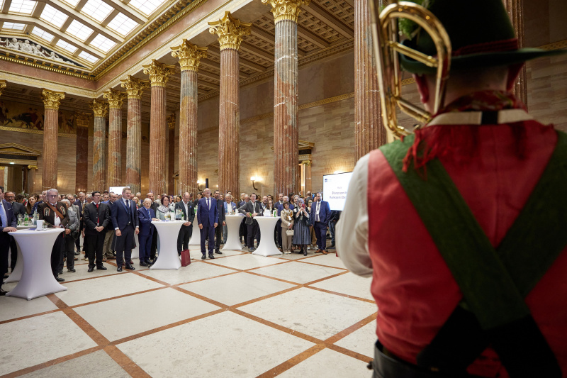 Abspielen der Bundeshymne