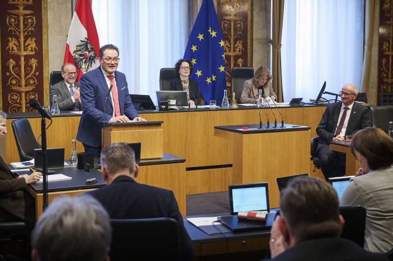 Am Rednerpult Landwirtschaftsminister Norbert Totschnig (ÖVP)