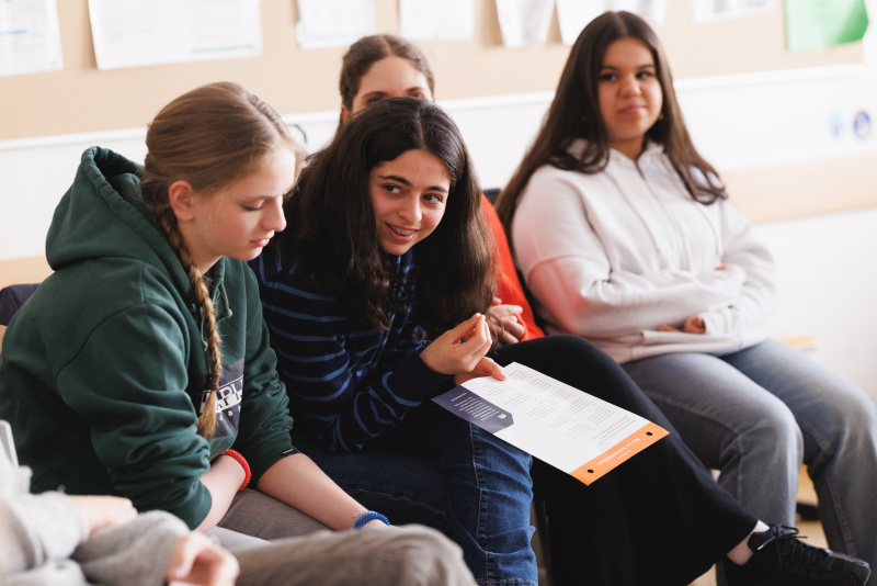 Schülerinnen und Schüler im Workshop