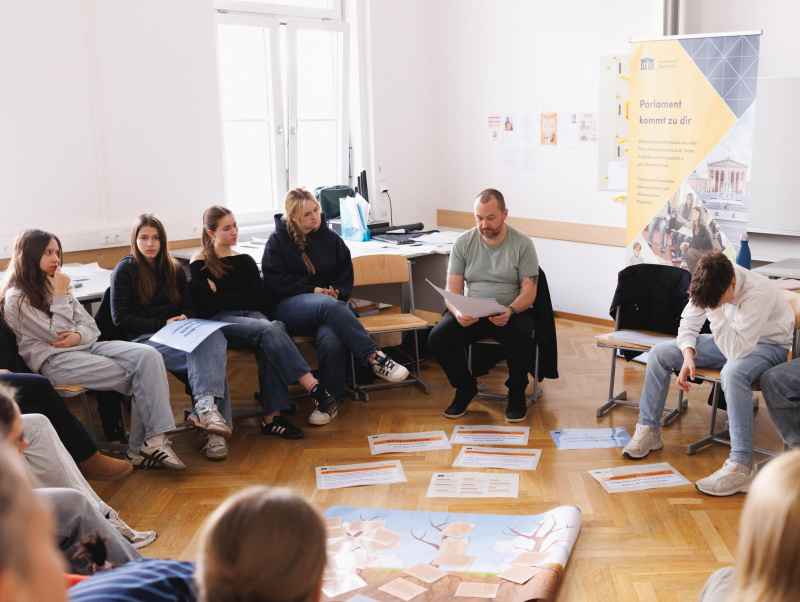 Schülerinnen und Schüler im Workshop