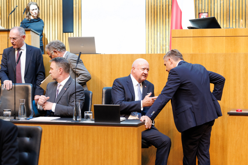 Stimmungsbilder vor der Sitzung