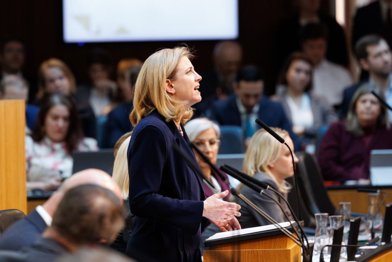 Erklärung der Außenministerin Beate Meinl-Reisinger (NEOS)