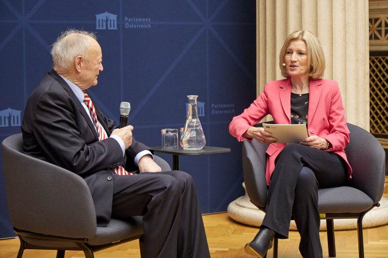 Gespräch. Von links: Nationalratspräsident a. D. Andreas Khol, Herausgeberin Kurier Martina Salomon