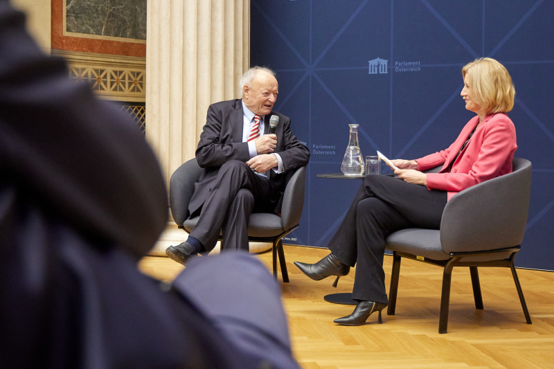 Gespräch. Von links: Nationalratspräsident a. D. Andreas Khol, Herausgeberin Kurier Martina Salomon