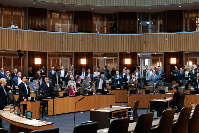 Blick ins Plenum während einer Abstimmung