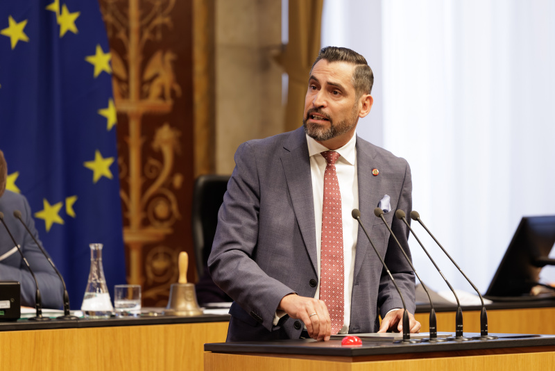 Am Rednerpult: Bundesrat Daniel Schmid (SPÖ)