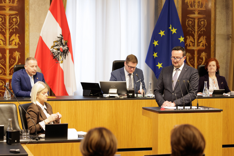 Am Rednerpult: Bundesrat Herbert Kober (FPÖ)