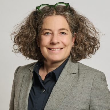 Portraitfoto von MMag. Elisabeth Kittl, BA