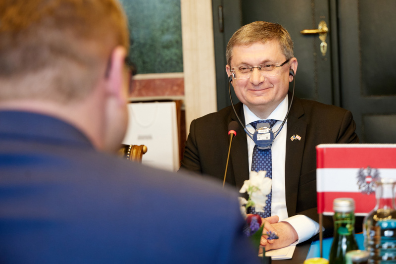Arbeitsgespräch. Delegation der Republik Moldau unter der Leitung des Präsidenten des Parlaments der Republik Moldau Igor Grosu
