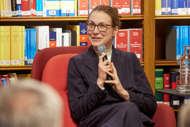 Podiumsdiskussion. Chefredakteurin Hrvatske novine Tereza Grandits