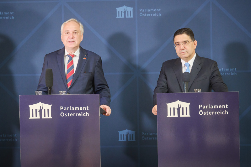 Pressestatement. Von links: Nationalratspräsident Walter Rosenkranz (FPÖ), Außenminister des Königreichs Marokko Nasser Bourita