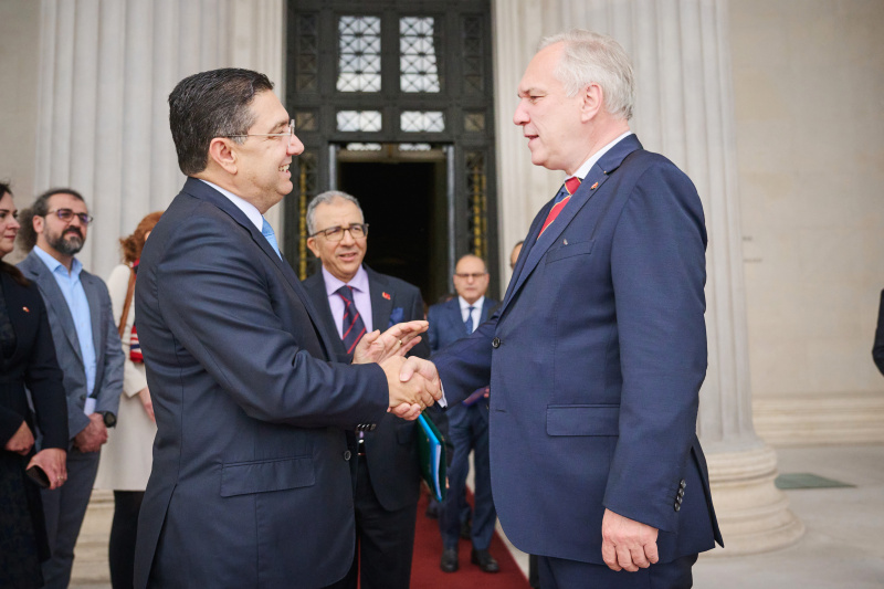 Verabschiedung. Von links: Außenminister des Königreichs Marokko Nasser Bourita, Nationalratspräsident Walter Rosenkranz (FPÖ)