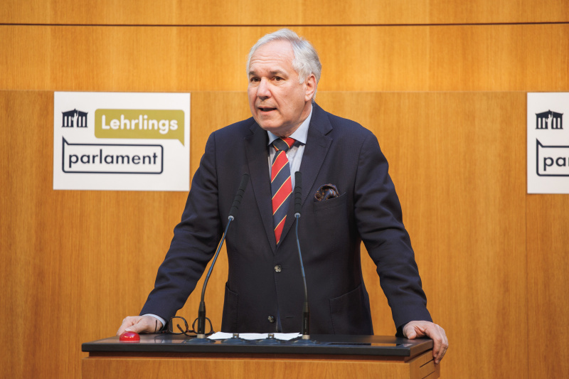 Begrüßung durch Nationalratspräsident Walter Rosenkranz (FPÖ)