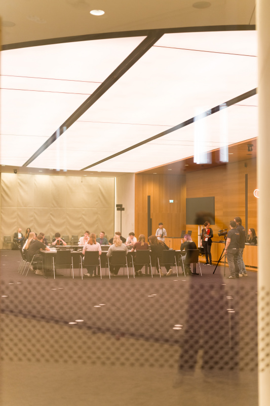 Lehrlinge im Ausschuss