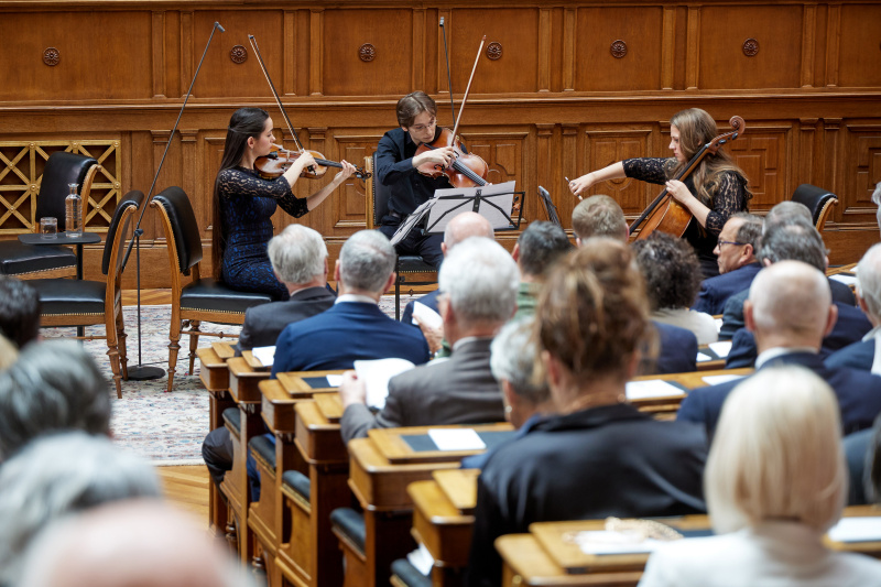 Musik. Streichtrio des Alma Rosé Instituts an der mdw