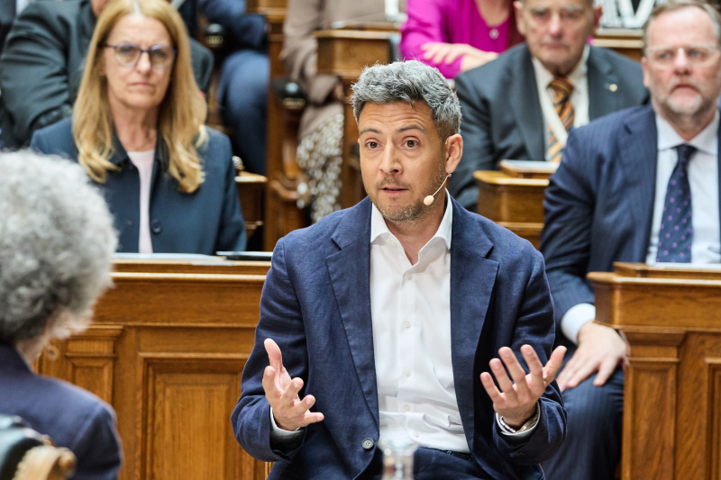 Podiumsgespräch. Ehemaliger Gedenkdiener Gregor Ribarov - Rechnungshof Österreich