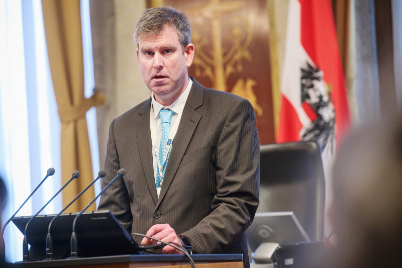 Panel 2: „Ehrenamt – Engagement als Fundament regionaler Stärke“.  Vertreter des Hessischen Ministeriums für Digitalisierung und Innovation André Meißner