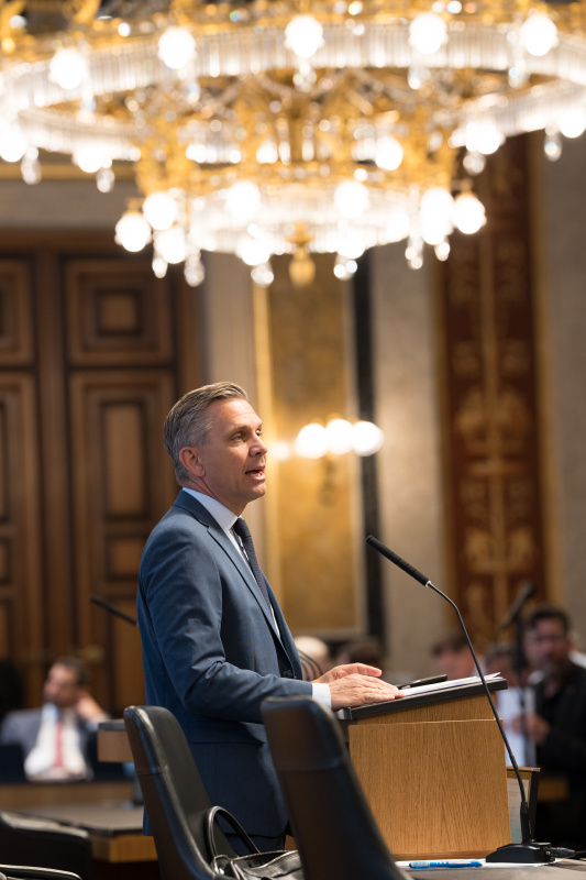 Am Wort Wirtschaftsminister Wolfgang Hattmannsdorfer (ÖVP)
